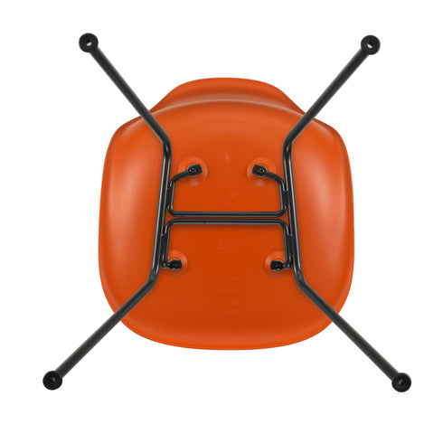 Cadeira Eames em Plástico DSX / Base Preta